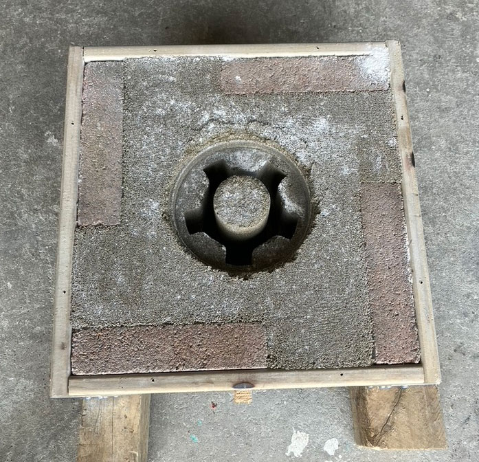 Sand mould for casting rear hub.